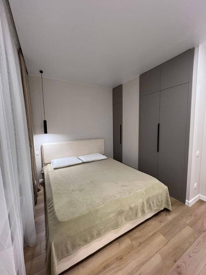 Freedom Elite Apartment Asztana Kültér fotó