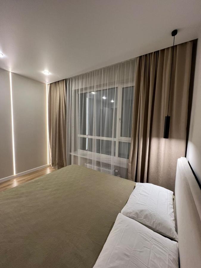 Freedom Elite Apartment Asztana Kültér fotó